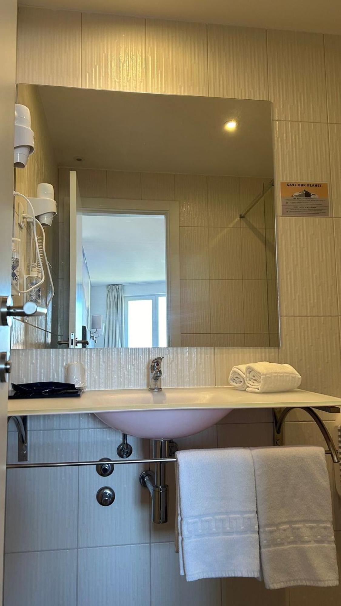 Hotel Porto Interface Trindade By Kavia ภายนอก รูปภาพ